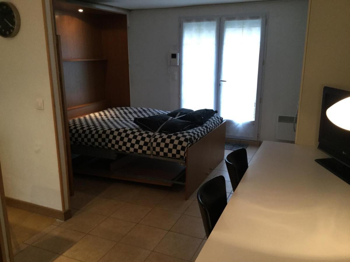 Studio Fond De Jardin Palaiseau Luaran gambar